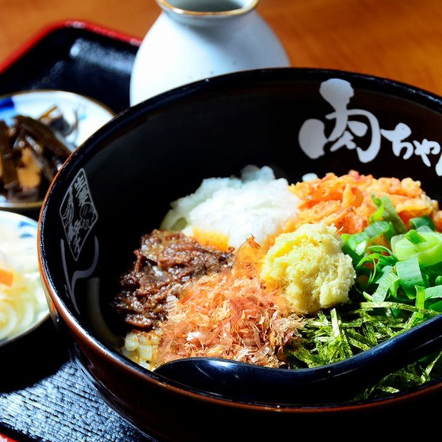 肉ちゃんうどん博多駅南店>